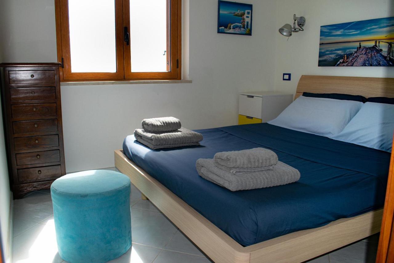 Beach House Acquamarina Letojanni Bagian luar foto